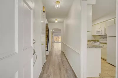 385 N Post Oak Lane #385, Houston, TX 77024 - Photo 3