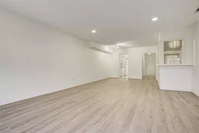 385 N Post Oak Lane #385, Houston, TX 77024 - Photo 9
