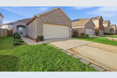 6444 Wenlock Drive, Houston, TX 77048 - Photo 1