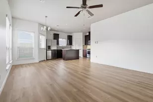 6444 Wenlock Dr, Houston, TX 77048 - Photo 7