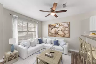 512 Hollyhock Streets, Prairie View, TX 77484 - Photo 5