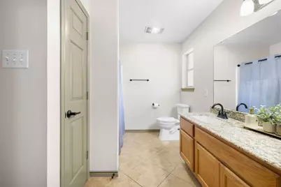 1303 Skyline Ct, College Station, TX 77845 - Photo 9