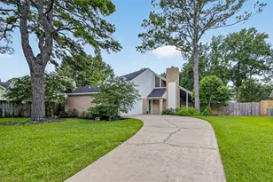 7111 Halfpenny Rd, Houston, TX 77095 - Photo 3