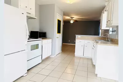 5123 Denmark Street, Houston, TX 77016 - Photo 9