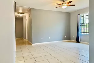 5123 Denmark St, Houston, TX 77016 - Photo 5