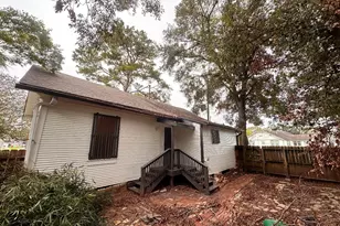 330 Gordy Rd, Bacliff, TX 77518 - Photo 9