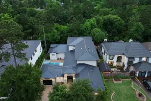 10 Kingscote Way, The Woodlands, TX 77382 - Photo 37