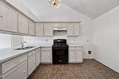 4632 Greenwood Drive, Rosenberg, TX 77471 - Photo 9