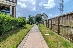 18309 Crystal Knoll Dr, Cypress, TX 77433 - Photo 41