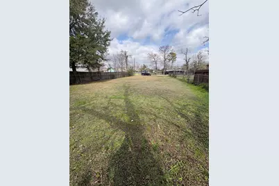 3614 Christie Street, Houston, TX 77026 - Photo 3