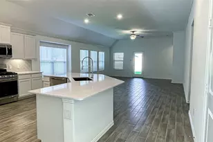 21735 N Enchanted Rock Dr, Porter, TX 77365 - Photo 9