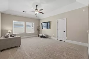 75 W Sawyer Ridge Dr, The Woodlands, TX 77389 - Photo 33