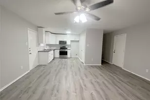 21231 Grand Linden Ct, Humble, TX 77338 - Photo 3