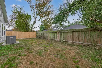 6728 Stearns Street, Houston, TX 77021 - Photo 37