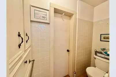 706 West Street, Yoakum, TX 77995 - Photo 27