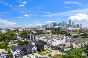 2706 Fox St, Houston, TX 77003 - Photo 1