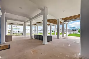 20719 E Sunset Bay Dr, Galveston, TX 77554 - Photo 41