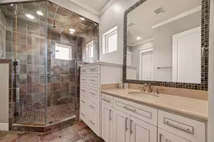 20719 E Sunset Bay Dr, Galveston, TX 77554 - Photo 33