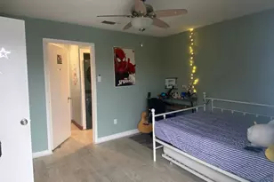 16 Mariner Village Dr, Pasadena, TX 77586 - Photo 19