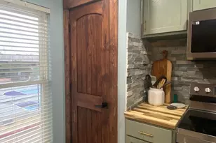 16 Mariner Village Dr, Pasadena, TX 77586 - Photo 15