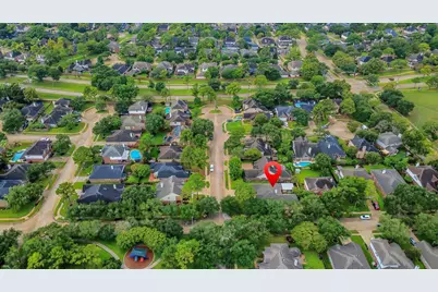 20418 Scenic Woods Drive, Cypress, TX 77433 - Photo 33