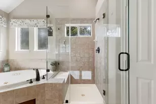 14 Middle Gate Pl, The Woodlands, TX 77382 - Photo 31