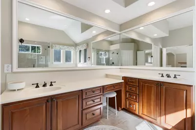 14 Middle Gate Place, The Woodlands, TX 77382 - Photo 33