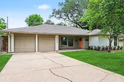 9522 Winsome Lane, Houston, TX 77063 - Photo 3