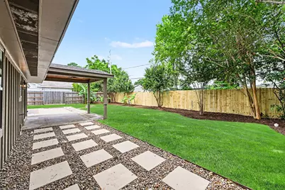 9522 Winsome Lane, Houston, TX 77063 - Photo 27
