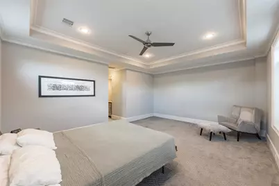 1944 Portsmouth Street, Houston, TX 77098 - Photo 17