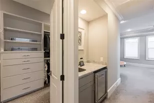 1944 Portsmouth St, Houston, TX 77098 - Photo 21