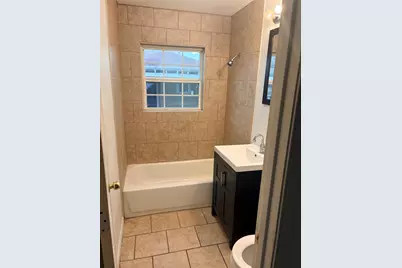 5510 Chennault Road, Houston, TX 77033 - Photo 9