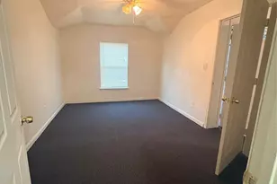 5510 Chennault Rd, Houston, TX 77033 - Photo 5