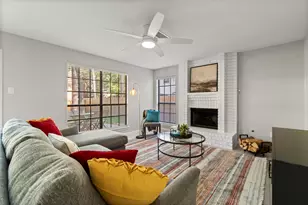 105 Eagle Rock Cir, The Woodlands, TX 77381 - Photo 17