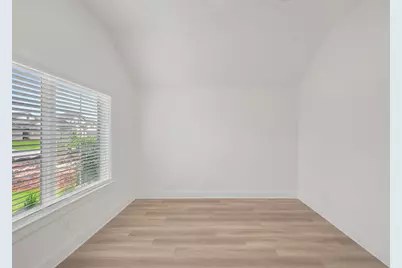 14009 Baikal Manor Drive, Santa Fe, TX 77510 - Photo 17
