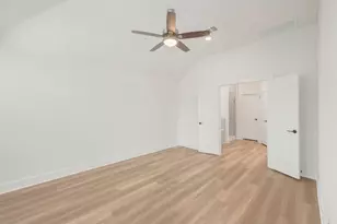14009 Baikal Mnr Dr, Santa Fe, TX 77510 - Photo 7