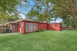 7938 Hammerly Blvd, Houston, TX 77055 - Photo 19