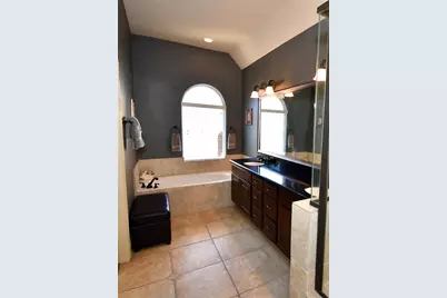 326 Gregg Street, Houston, TX 77020 - Photo 17