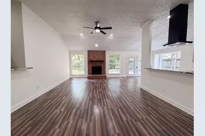 4011 Hunnington Drive, Conroe, TX 77303 - Photo 3