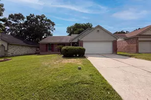 4011 Hunnington Dr, Conroe, TX 77303 - Photo 1