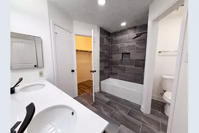 4011 Hunnington Drive, Conroe, TX 77303 - Photo 13