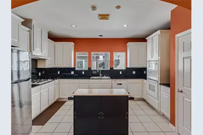 7138 Windwater Parkway N, Houston, TX 77036 - Photo 15