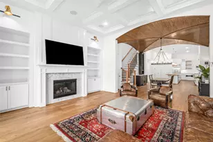 113 E 26th St, Houston, TX 77008 - Photo 17