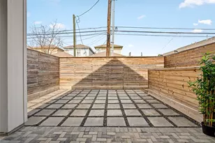 113 E 26th St, Houston, TX 77008 - Photo 37