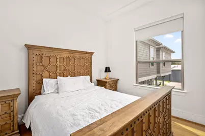 113 E 26th Street #A, Houston, TX 77008 - Photo 31