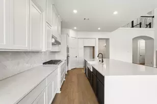 8919 Blue Grotto Ln, Manvel, TX 77578 - Photo 5