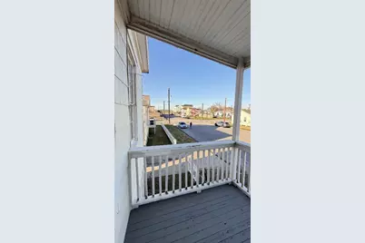 709 38th Street, Galveston, TX 77550 - Photo 7