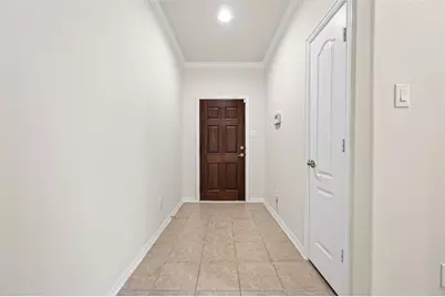 24634 Lakecrest Creek Drive, Katy, TX 77493 - Photo 5