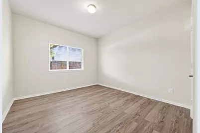 24634 Lakecrest Creek Drive, Katy, TX 77493 - Photo 31