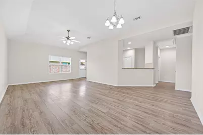 24634 Lakecrest Creek Drive, Katy, TX 77493 - Photo 7